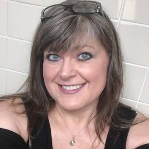 Meet your Posher, Toni